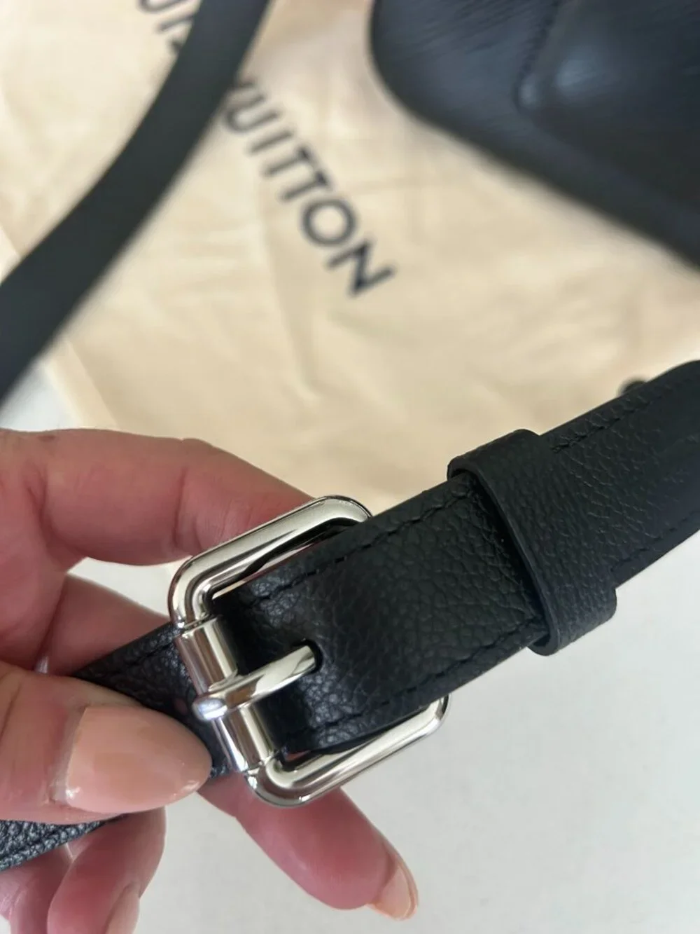 LIKE BRAND NEW!  Louis Vuitton Marelle Handbag